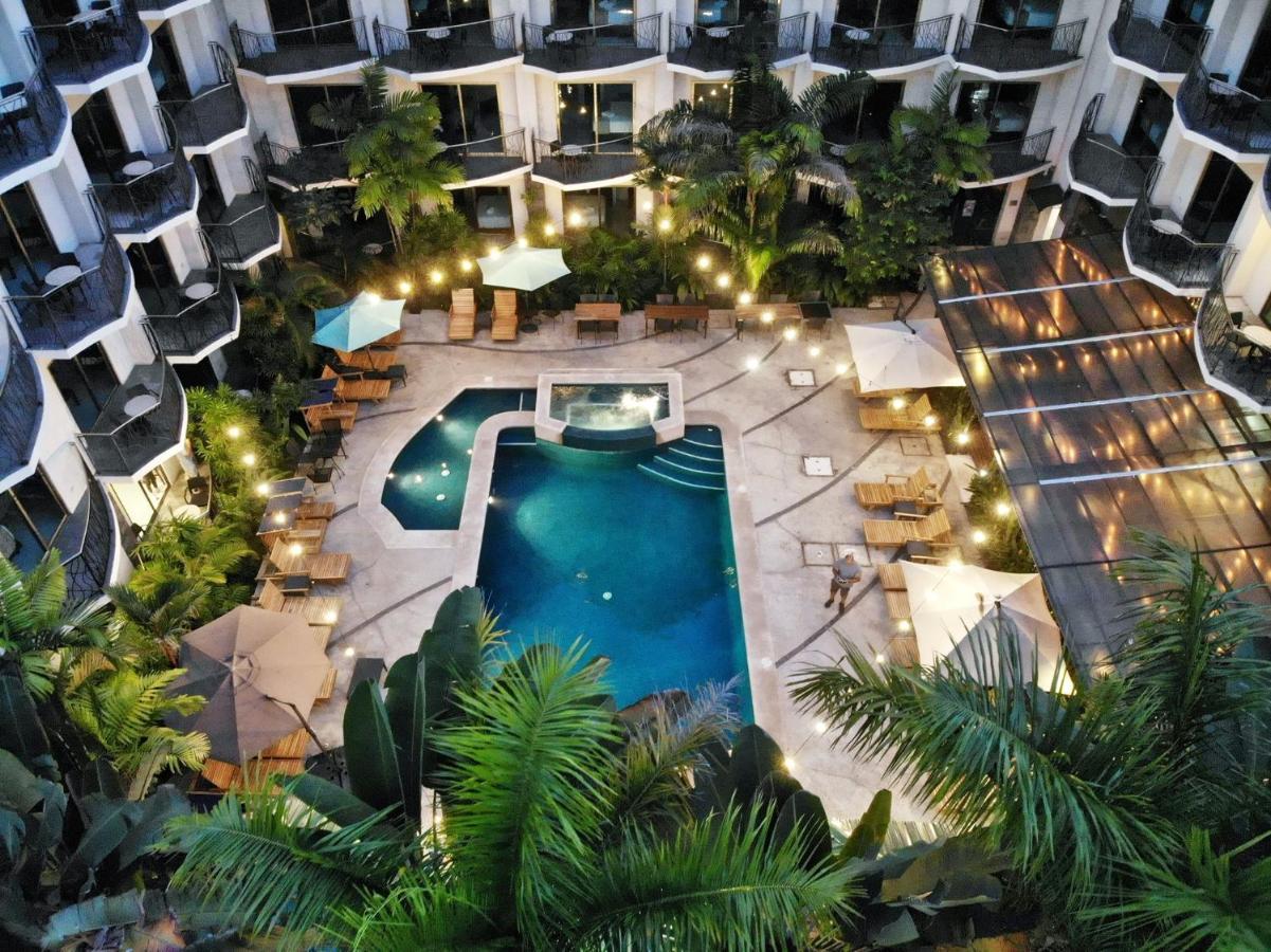 Pacific Suites Boutique Hotel And Bistro Хако Екстер'єр фото