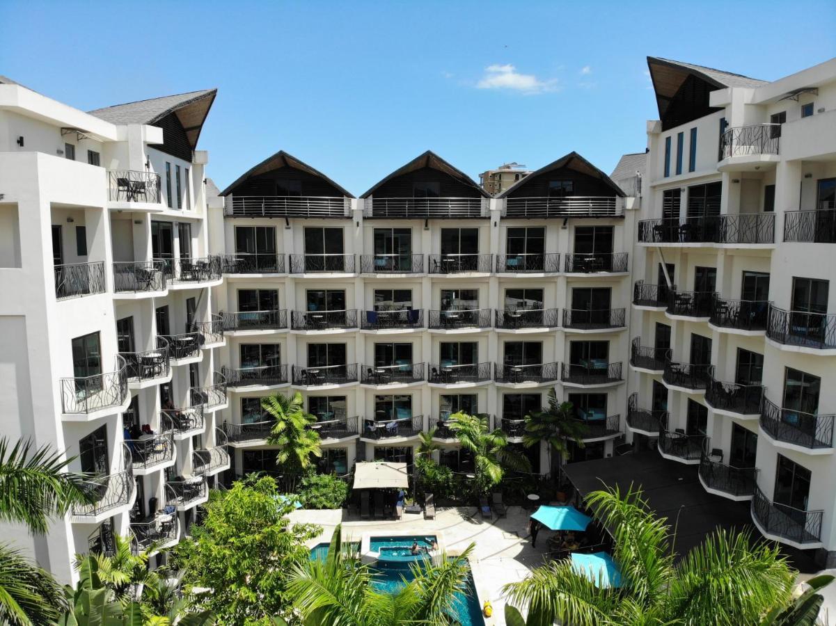 Pacific Suites Boutique Hotel And Bistro Хако Екстер'єр фото